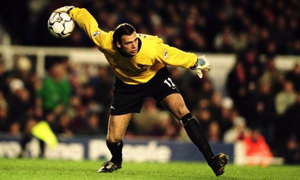  切尔西租借大军发威，半场击溃沃特福德  