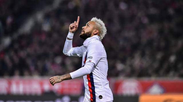  法甲历史第一人 门将连续三赛季获最佳奖项  