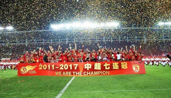  马赛德比惨败，球迷高呼教练下课  